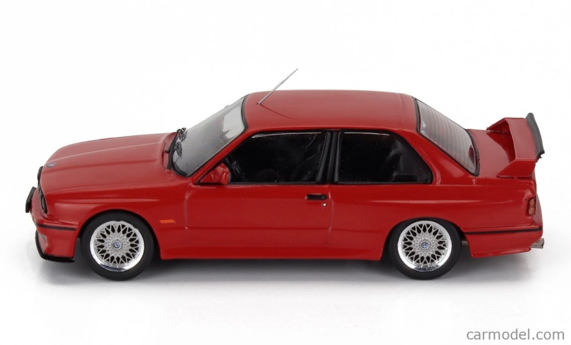 Ixo-models BMW 3-series M3 (e30) 1990 1:43 Red