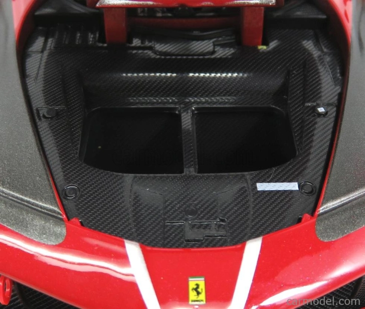 Bburago Signature Ferrari FXX K 1:18 červená