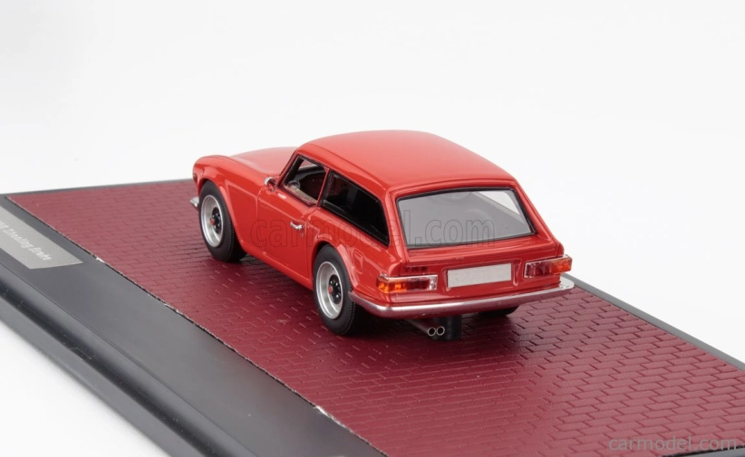 Matrix scale models Triumph Tr6 Shooting Brake Sw Station Wagon 1974 1:43 Red