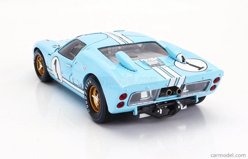Shelby-collectibles Ford usa Gt40 Mkii 7.0l V8 Team Shelby American Inc. N 1 2nd (but Really Winner) 24h Le Mans 1966 K.miles - D.hulme 1:18 Light Blue