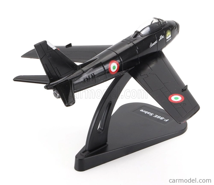 Vojenské lietadlo Italeri North American F-86e Sabre 1961 1:100 čierne