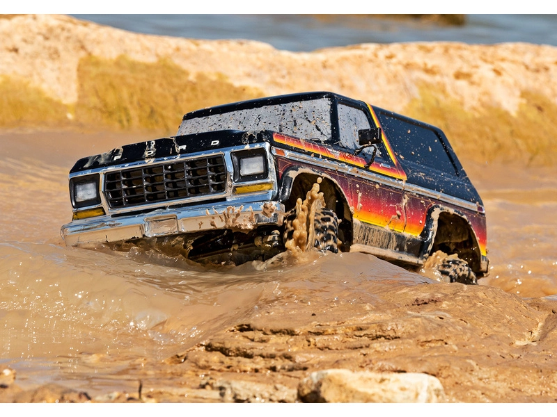 RC auto Traxxas TRX-4 Ford Bronco 1979 1:10 RTR Sunset