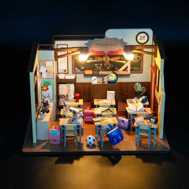2Kids Toys Miniatúrny domček Školská trieda