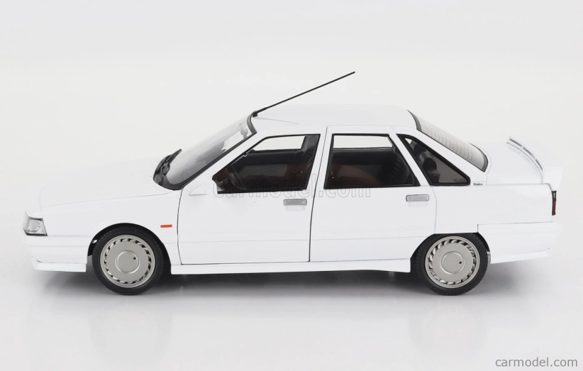 Solido Renault R21 Turbo Mki 1988 1:18 Biela