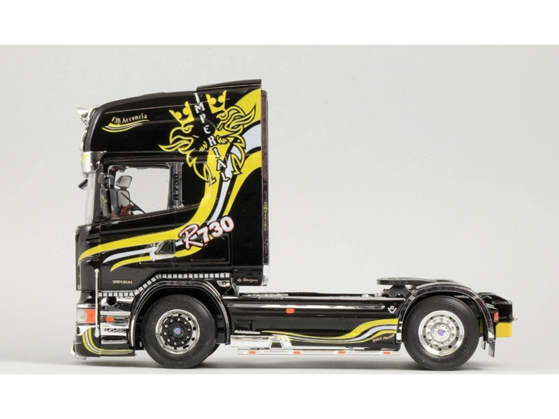 Italeri SCANIA R V8 TOPLINE „IMPERIAL“ (1:24)