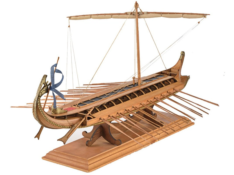 AMATI Grécka Bireme 1:35 kit