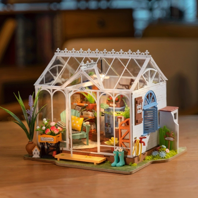 RoboTime 3D dřevěná skládačka Miniatura domečku Vysněný zahradní dům - poškozený obal