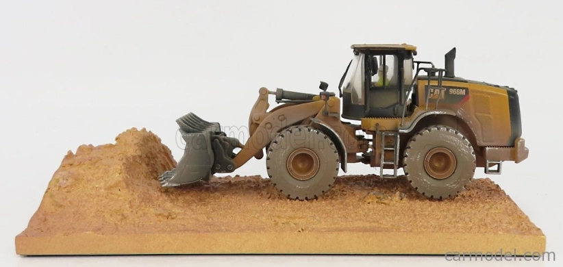 Dm-models Caterpillar Cat966m Ruspa Gommata - Scraper Tractor Weathered Medium Wheel Loader 1:50 Žlutá Černá