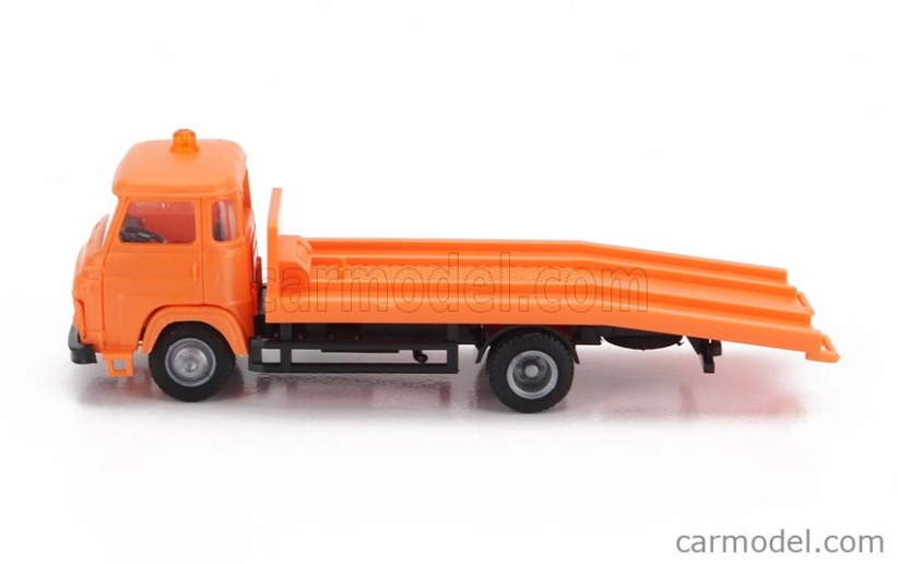 Igra-model Alfa romeo A19 Truck Assistance Odtahový vůz 1:87, oranžová