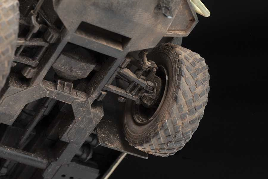 Zvezda GAZ Tiger w/Arbalet (1:35)