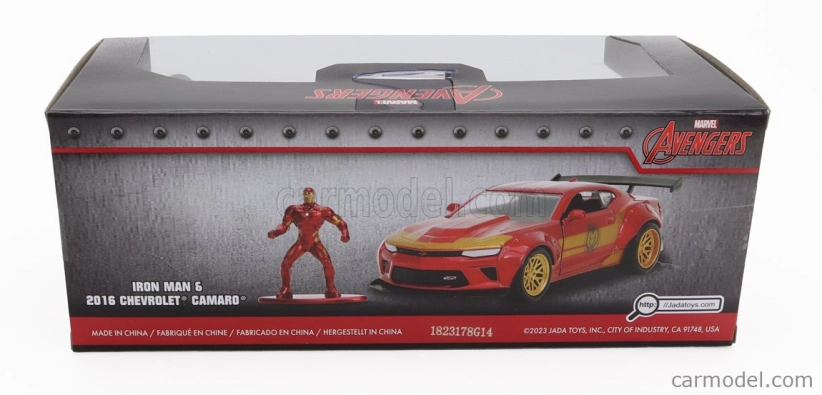 Jada Chevrolet Camaro Coupe With Iron Man Figure 2016 1:32 Červené Zlato