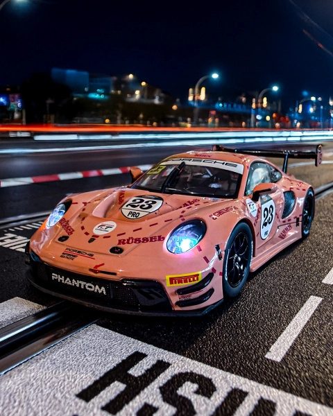 Auto Carrera D132 - 32127 Porsche 911 GT3 R