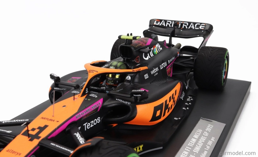 Minichamps Mclaren F1  Mcl36 Team Mclaren N 4 Singapore Gp 2022 Lando Norris 1:18 Oranžová Světle Modrá