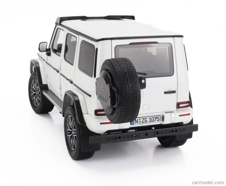 Nzg Mercedes benz G-class G63 4x4 Amg 2023 1:18 Opalith White