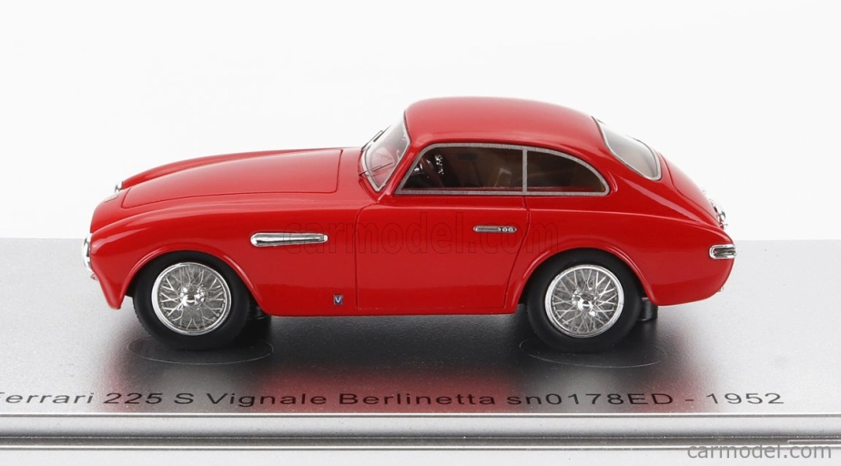 Kess-model Ferrari 225 S Sn.0178ed Vignale Berlinetta 1952 1:43 Červená