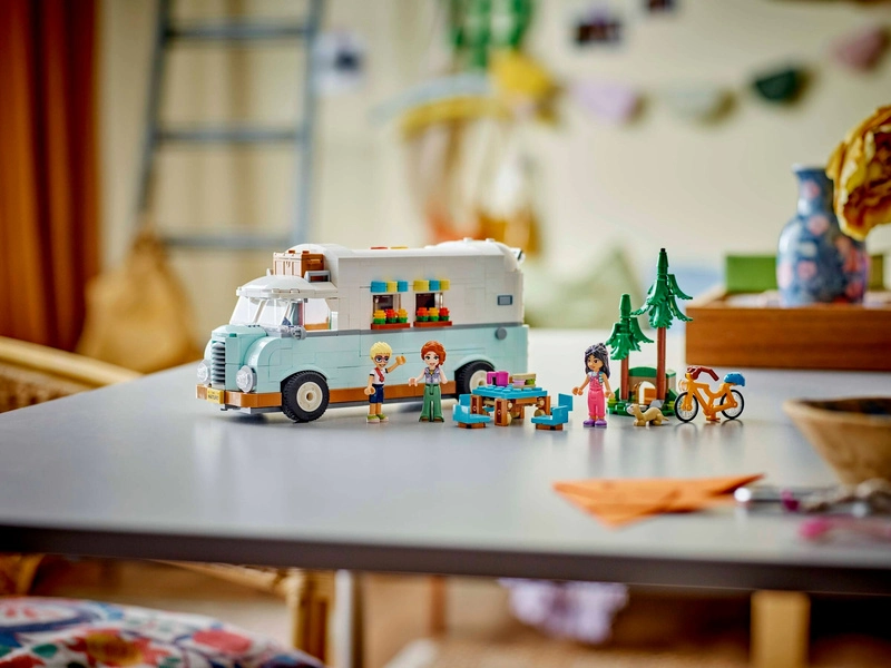 LEGO Friends – Dobrodružstvá s karavanom priateľstva