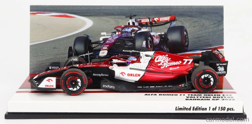 Minichamps Alfa romeo F1 C42 Team Orlen Racing N 77 1:43, bíločervená