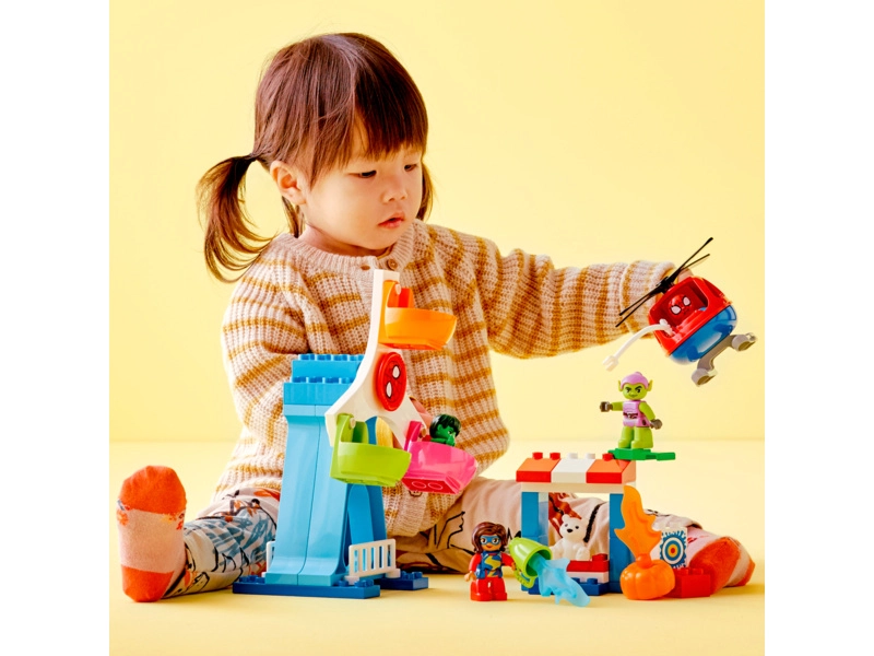 LEGO DUPLO - Spider-Man a priatelia: Dobrodružstvá na veľtrhu
