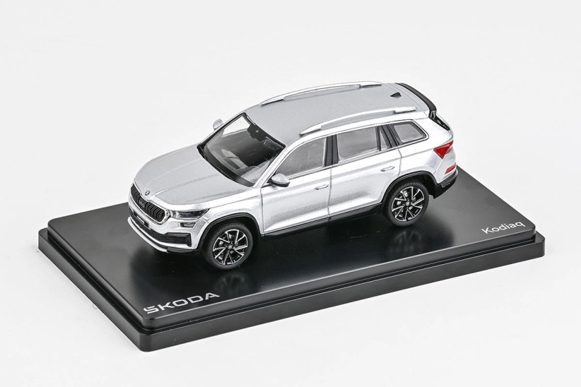 Abrex Škoda Kodiaq FL (2021) 1:43 - Stříbrná Brilliant Metalíza