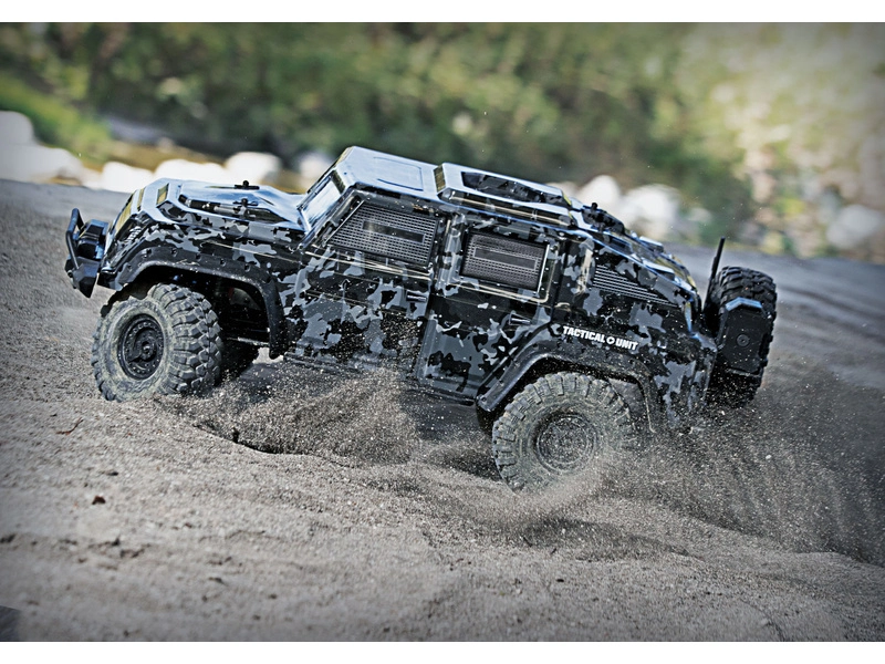 RC auto Traxxas TRX-4 Tactical Unit 1:10 TQi