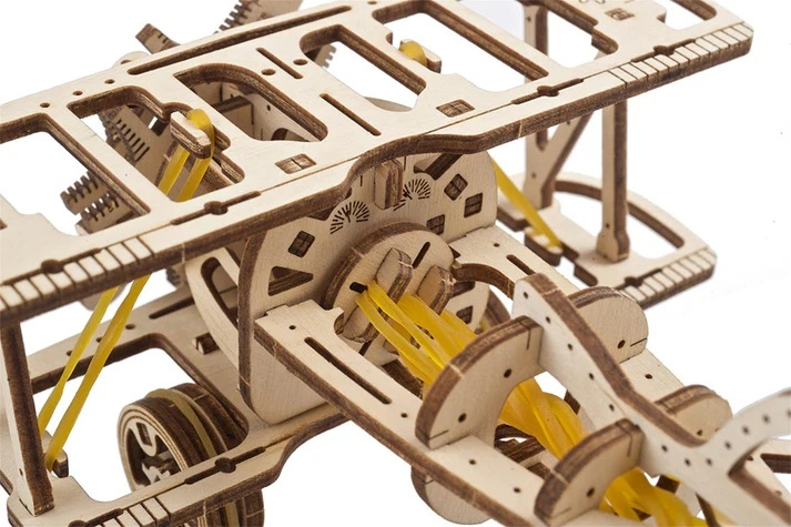 Ugears 3D dřevěná mechanická skládačka Mini dvojplošník