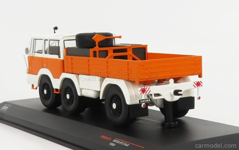 Ixo-models Tatra 813 6x6 Truck 3-assi 1968 1:43 Žlutá Bílá