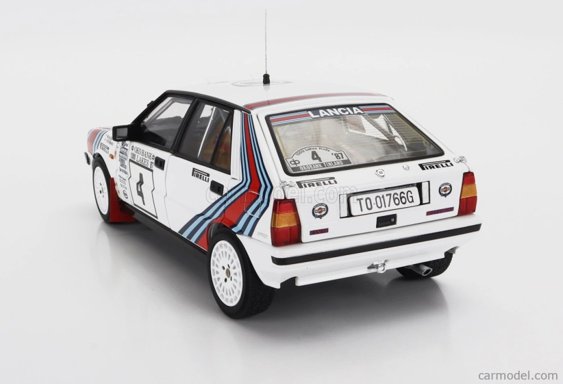 Kyosho Lancia Delta Hf Integrale 4wd Team Lancia  N 4 Winner Rally 1000 Lakes 1987 Markku Alen - Ilkka Kivimaki 1:18 Bílá Červená Modrá