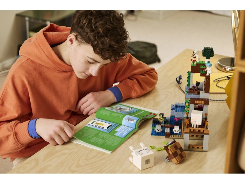 LEGO Minecraft - Ďasí základna