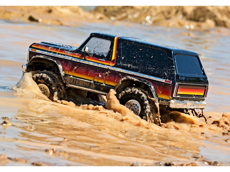 RC auto Traxxas TRX-4 Ford Bronco 1979 1:10 RTR Sunset