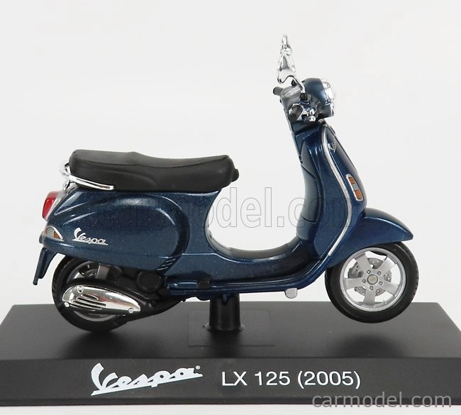 Edicola Piaggio Vespa 125 Lx 2005 1:18 Blue Met