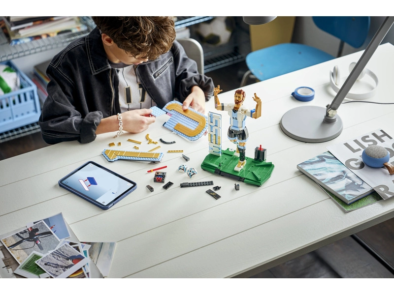 LEGO Editions - Lionel Messi – Futbalová legenda