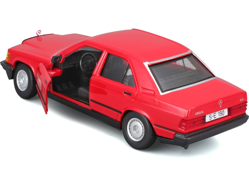 Bburago Mercedes benz 190e 1984 1:24 Red