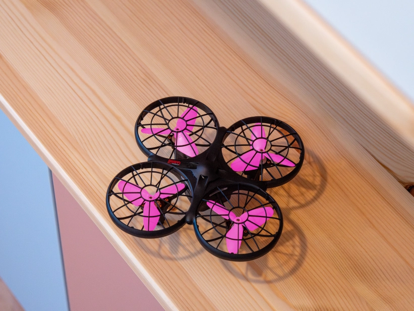 Dron RMT 700, ružová + náhradná batéria