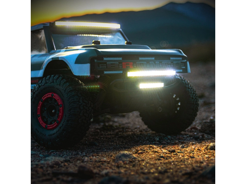 Pro-Line LED světelná lišta Ultra-Slim 6" oblá