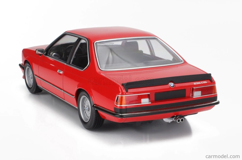 Minichamps BMW radu 6 635 Csi (e24) Coupe 1982 1:18 Červená