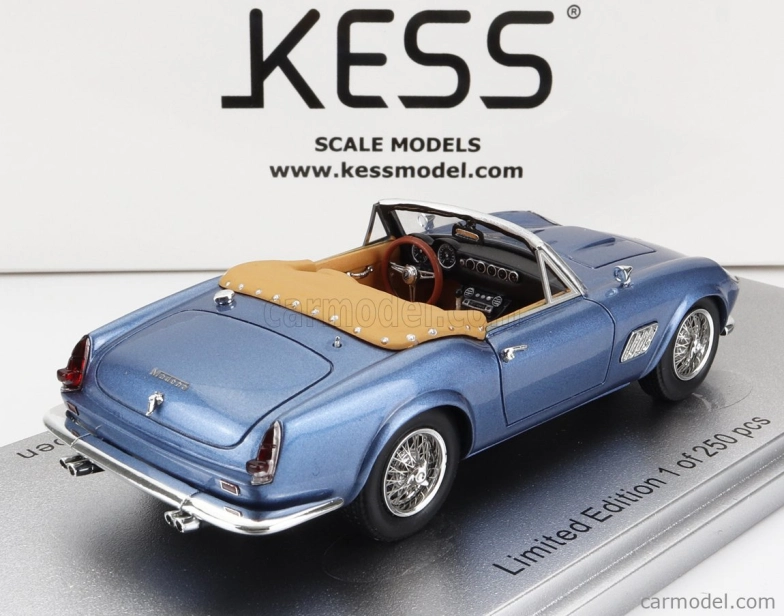 Kess-model Modena 250gt California Spider Open 1961 1:43 Light Blue Met