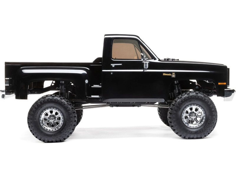 Axial SCX10 III Base Camp 1:10 4WD Chevy K10 1982 RTR modrý