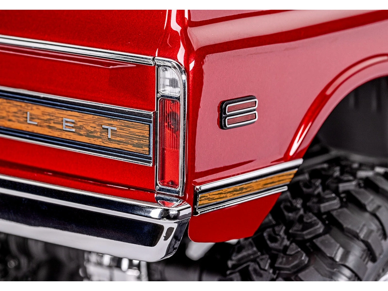 RC auto Traxxas TRX-4 Chevrolet Blazer 1972 1:10 TQi RTR, červená