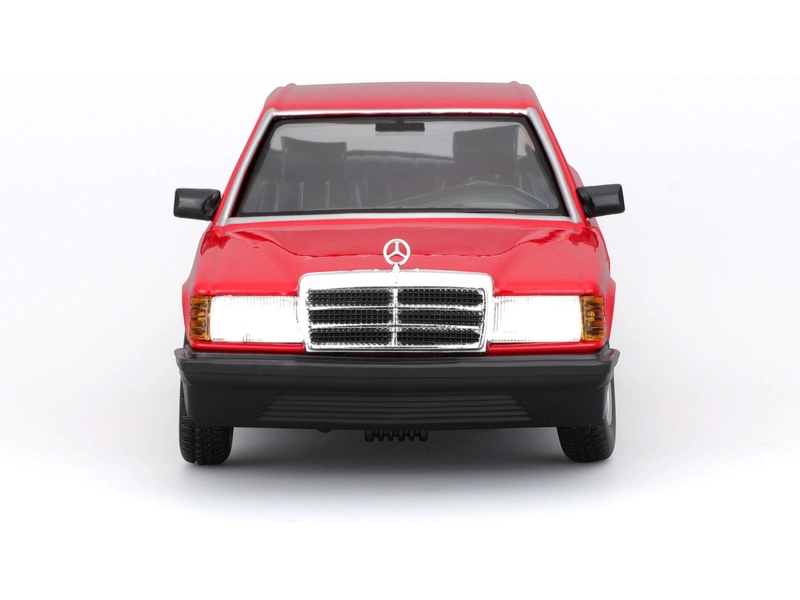 Bburago Mercedes benz 190e 1984 1:24 Red