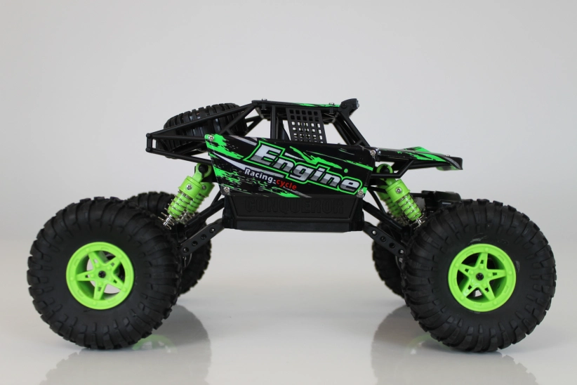 RC crawler Engine 1:18, zelená + náhradní baterie