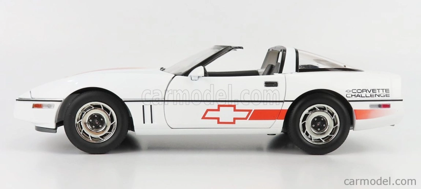 Greenlight Chevrolet Corvette C4 1988 1:18 Bílá Červená