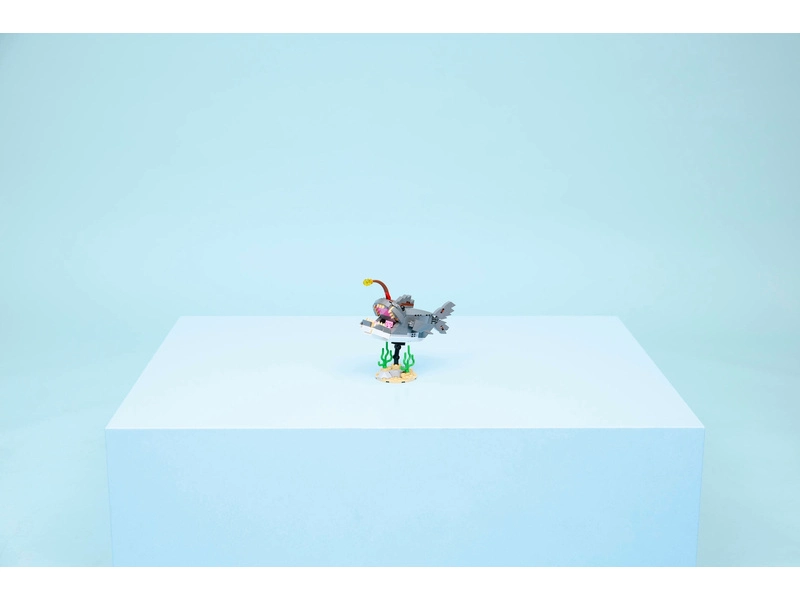 LEGO Creator - Divoký žralok a truhla s pokladom