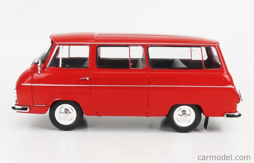 Whitebox Škoda 1203 Minibus 1968 1:24 Červená