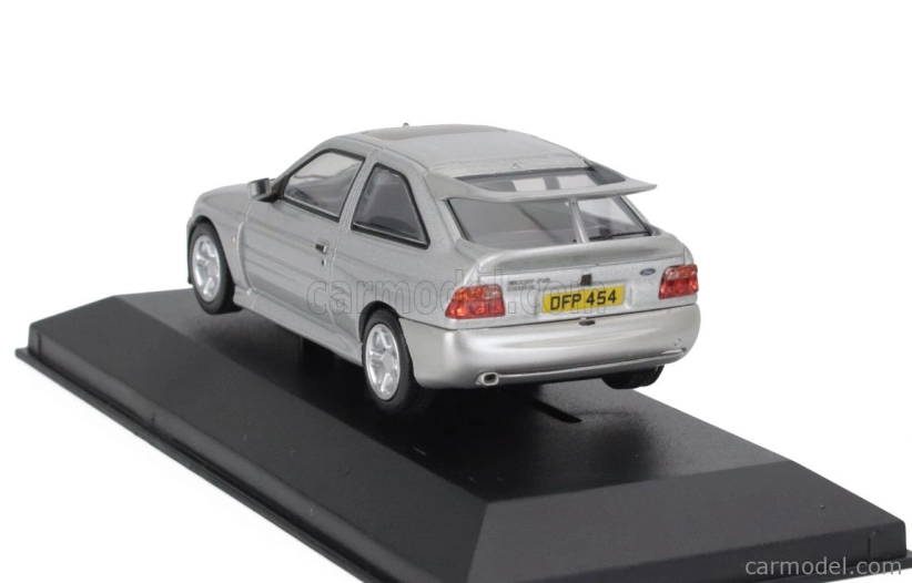 Vanguards Ford england Escort Rs Cosworth 1993 1:43 Silver