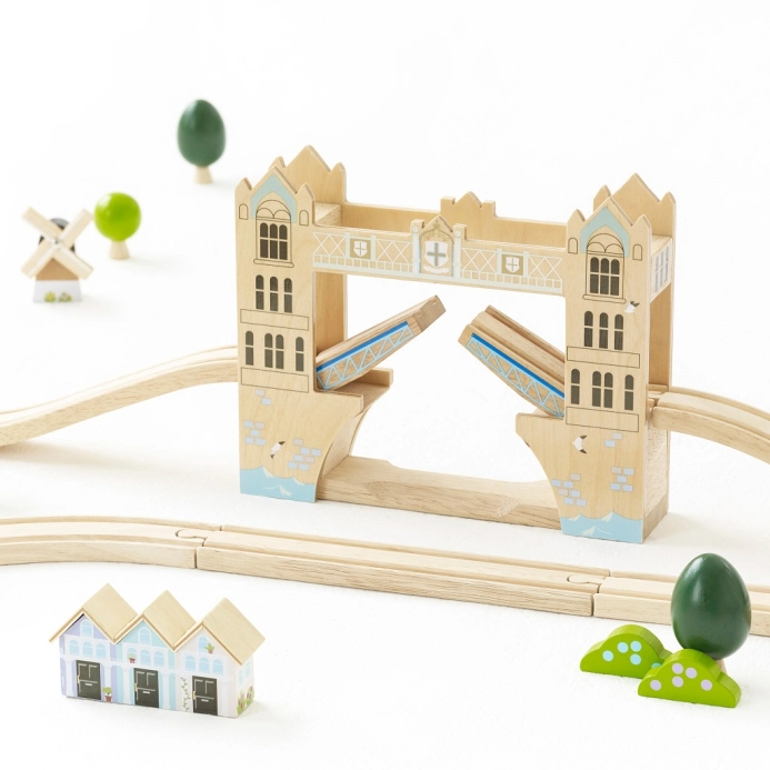 Le Toy Van Train City