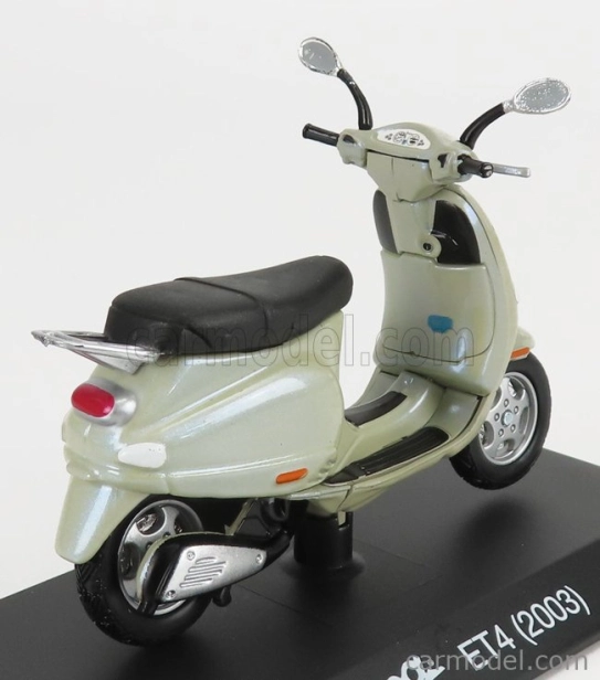 Edicola Piaggio Vespa Et4 2003 1:18 Grey