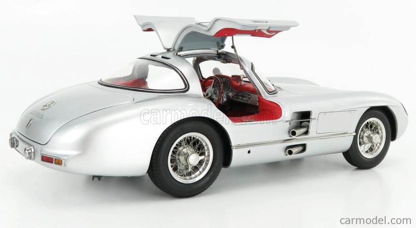 Cmc Mercedes benz 300 Slr Uhlenhaut Coupe 1955 1:18 Silver