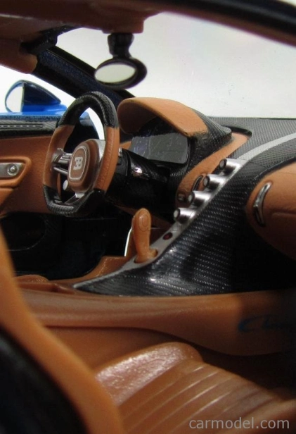 Bburago Plus Bugatti Chiron 1:18 modrá