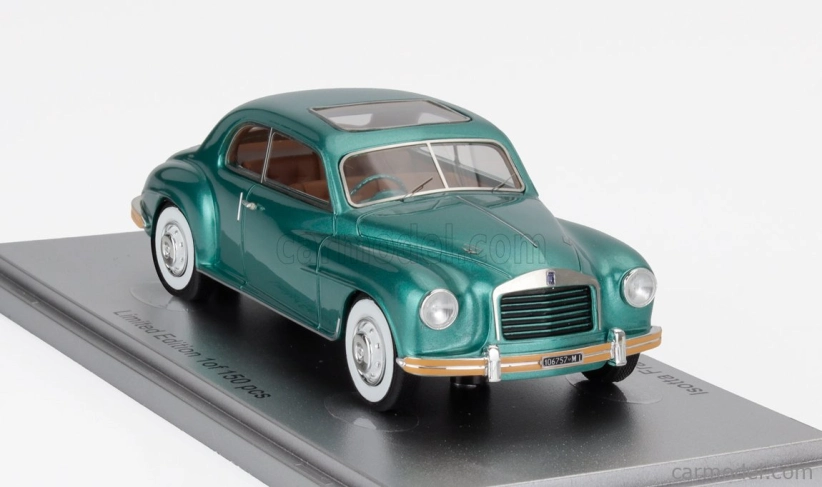 Kess-model Isotta fraschini 8c Monterosa Coupe Touring Open Roof 1947 1:43 Zelená