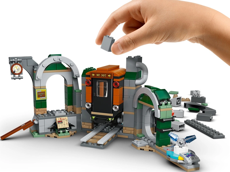 LEGO Hidden Side - Metro v Newbury